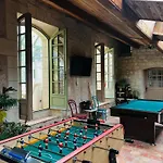 Couette-café Château De La Thibaudière Bois Savary - Familiale Du Roi 3*