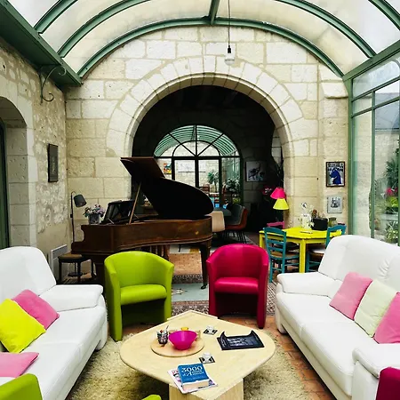 فندق مبيت وإفطار Chateau De La Thibaudiere Bois Savary - Familiale Du Roi