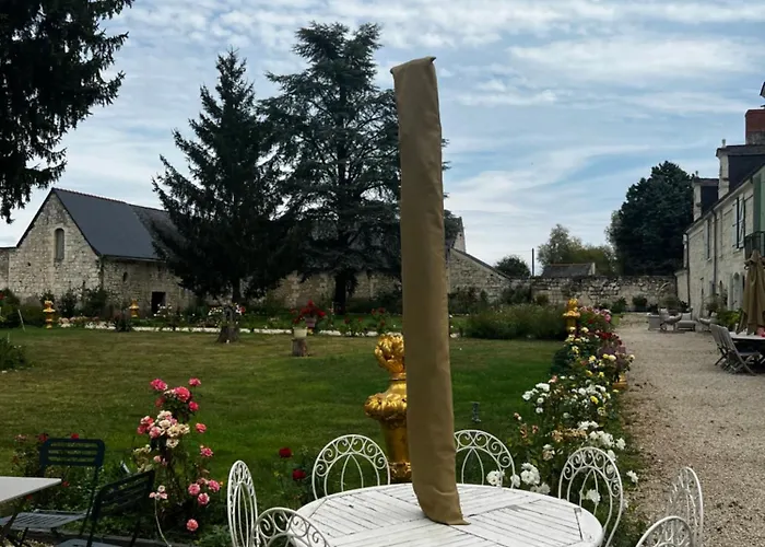 Château De La Thibaudière Bois Savary - Familiale Du Roi Allonnes (Maine-et-Loire)